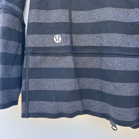 Lululemon Stride Jacket Black Gray Striped Hoodie Size 2 Full Zip Stretchy - Picture 5 of 8